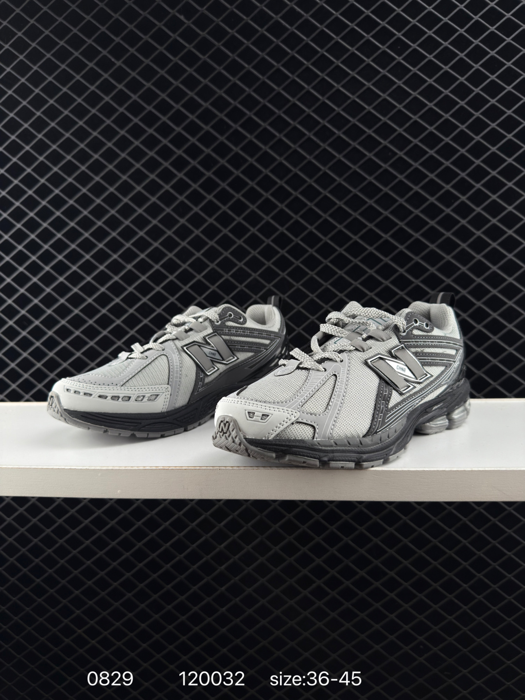 New Balance M1906RI NB